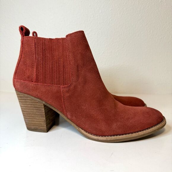 Dolce Vita Suede Rust Ankle Booties Size 9 - Picture 1 of 9